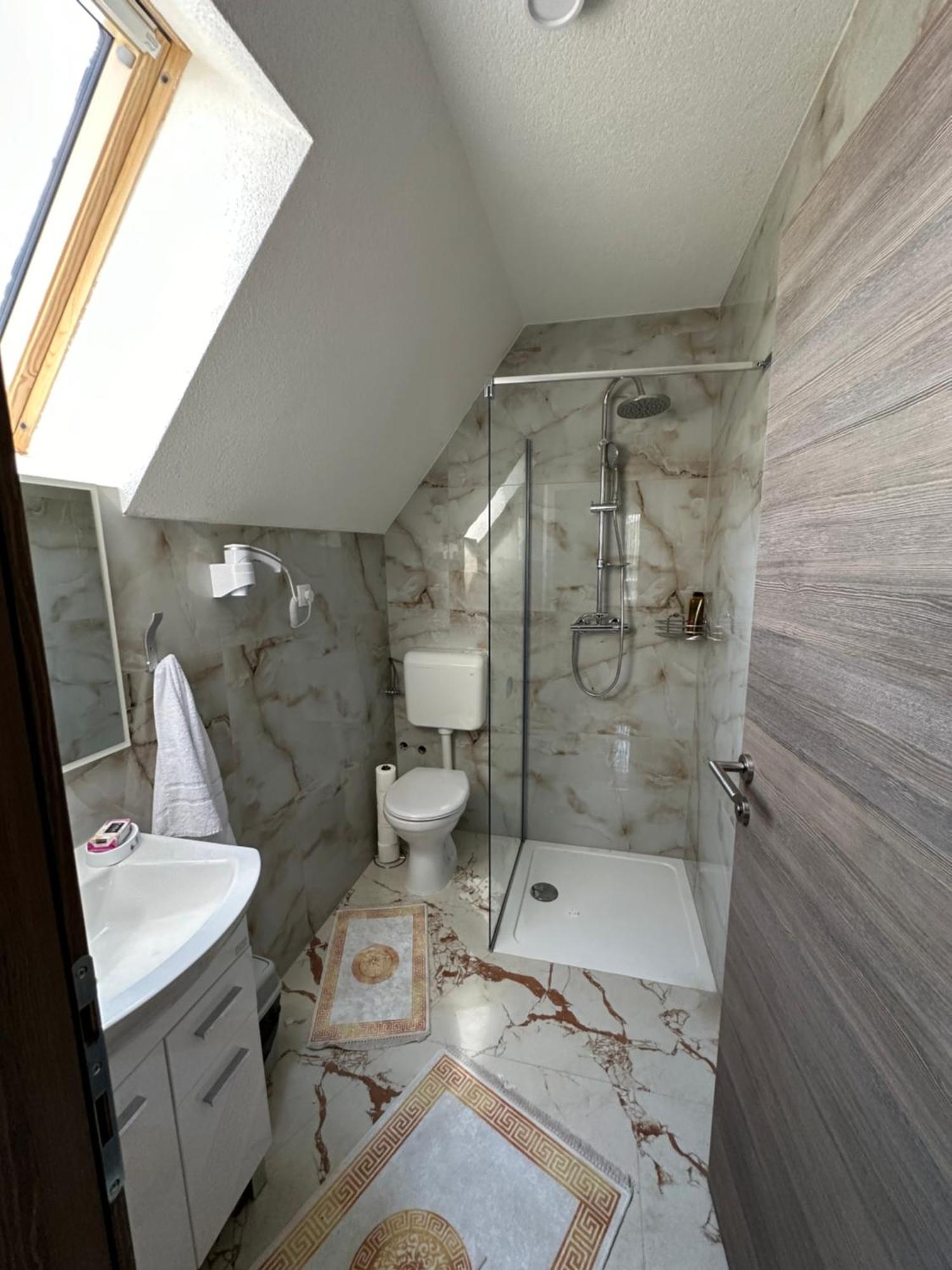Zolaci Bungalow House - 5 Rooms מראה חיצוני תמונה