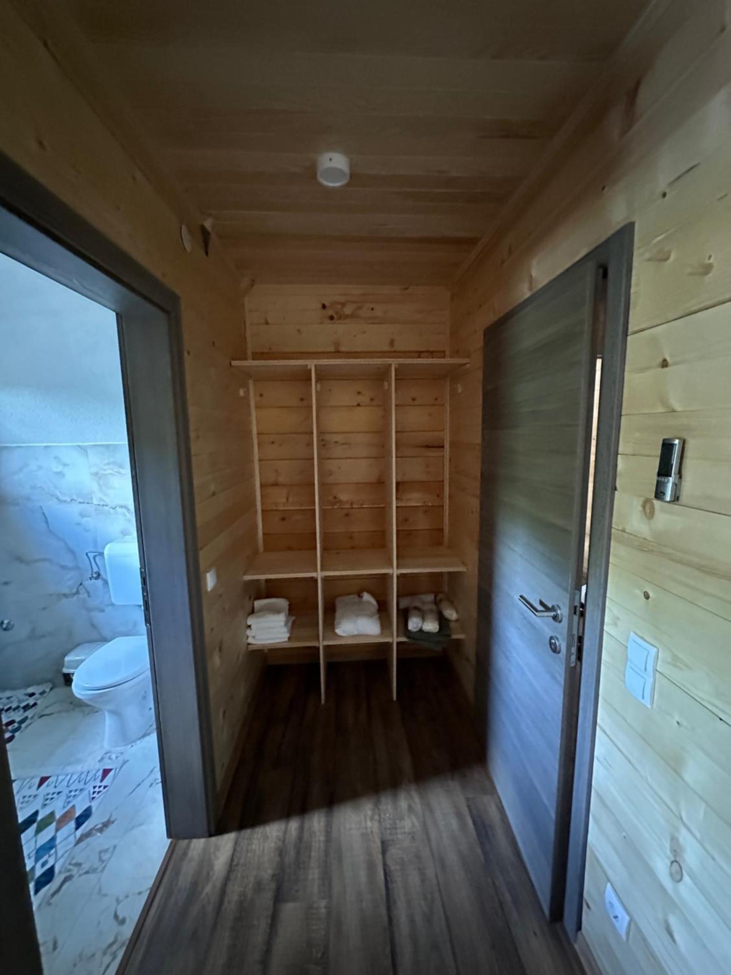Zolaci Bungalow House - 5 Rooms מראה חיצוני תמונה